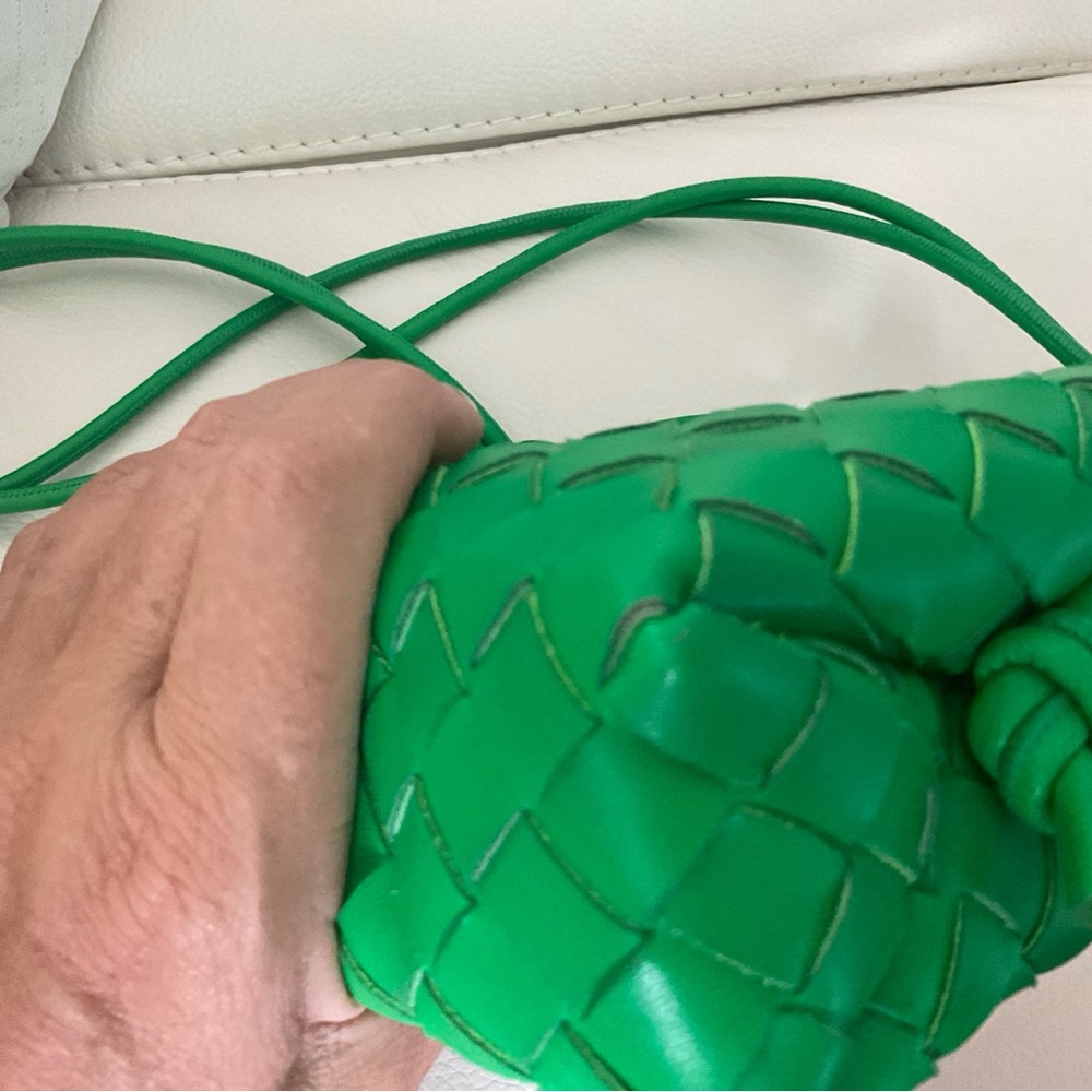 Bottega Veneta Intrecciato Leather Camera Bag Parakeet color - Picture 9 of 16
